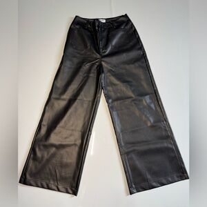 NWT GeeGee Women's Black Faux Leather Wide Leg Pants Size Medium